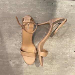 Express Nude Heel
